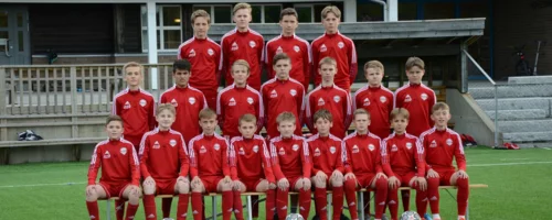 Prosjektbilde for Støtt fotballaget Nes SK G-14 på veien videre
