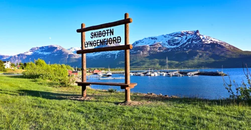 Prosjektbilde for Innsamling til flagg på lyktestolper i Skibotn sentrum
