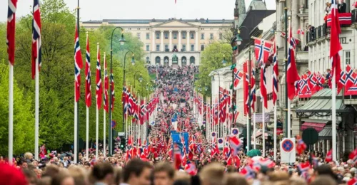 Prosjektbilde for Buss til byen fra Bjørnsletta skole på 17.mai 