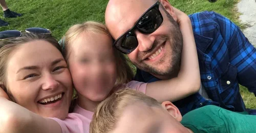 Prosjektbilde for Hjemløs og kjemper for familiens fremtid.