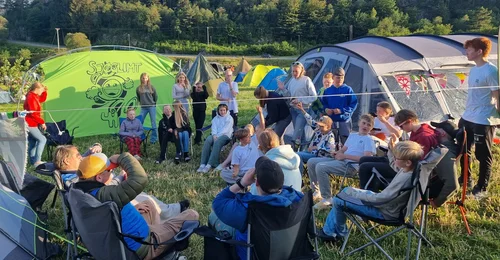 Prosjektbilde for Fylkesleir med 4H Rogaland 🍀🏄‍♂️🏌️‍♂️🚜🏐🛹🎂🥾⛺🛶