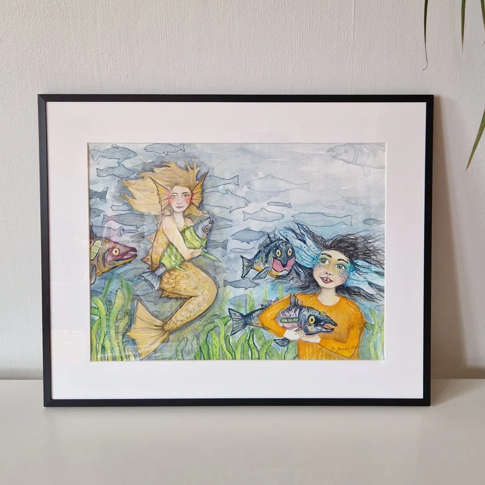 Den tospråklige boka og en original illustrasjon av Aleksandra Janas