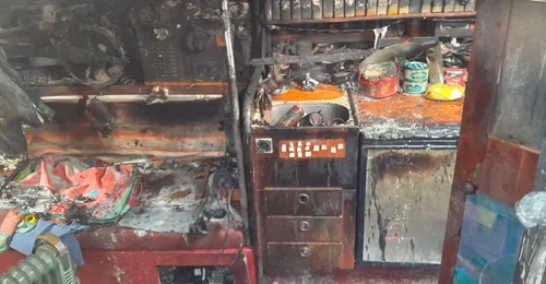 Prosjektbilde for Support Solvei after her boat - her home of 6 years, burned down