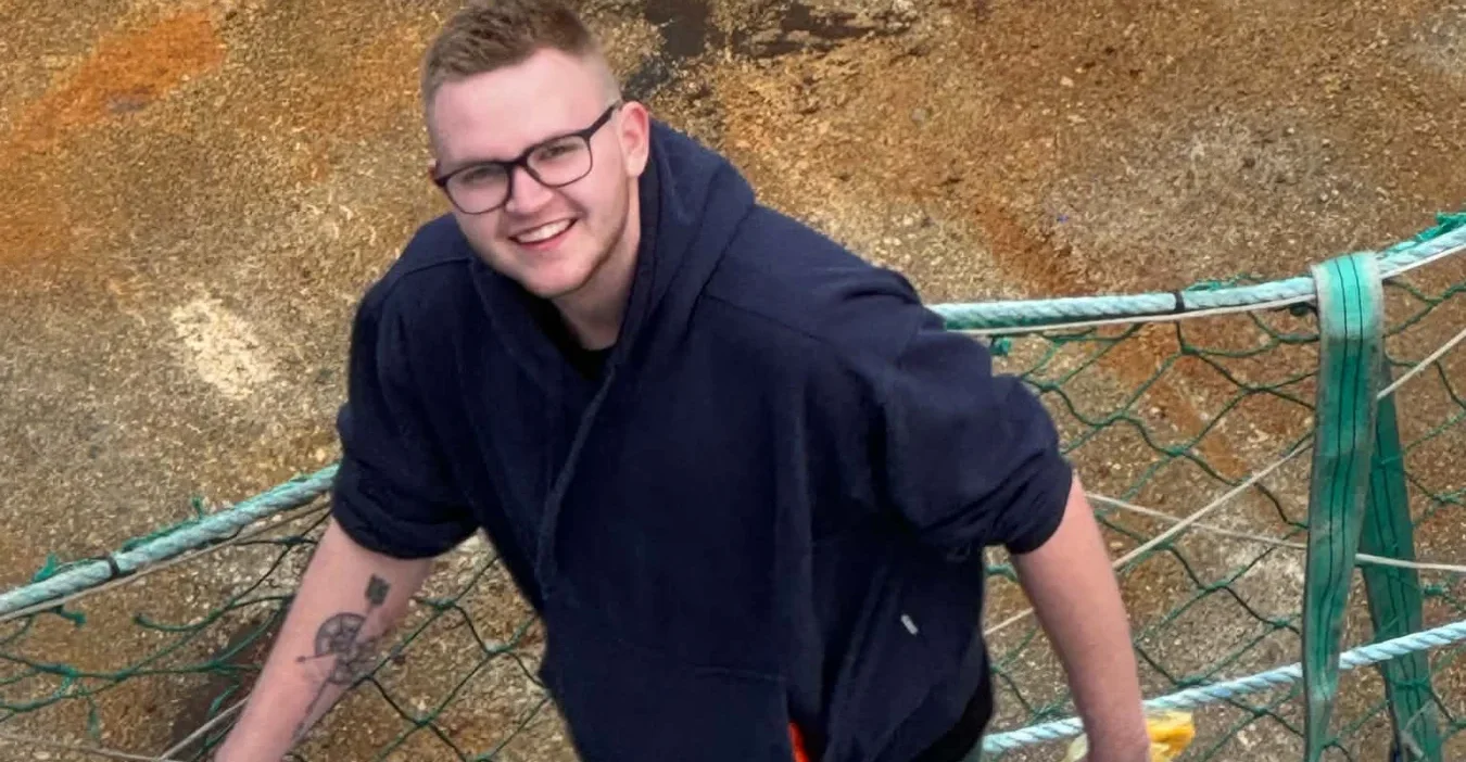 Til Sverre Søvik familie fra oss i sølvtrans