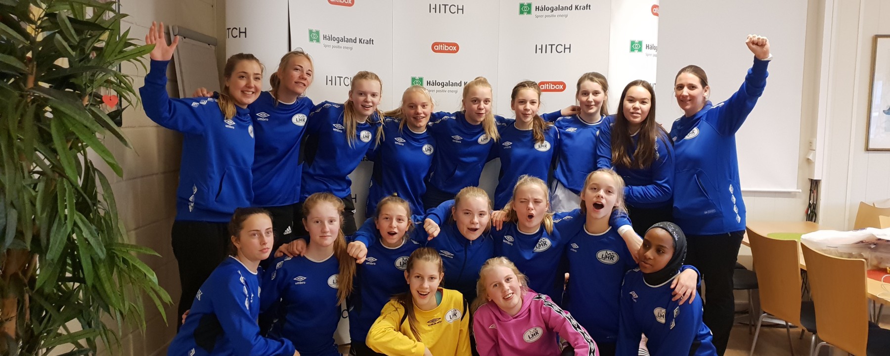 Prosjektbilde for Leknes HK J13/14 trenger nye drakter!!