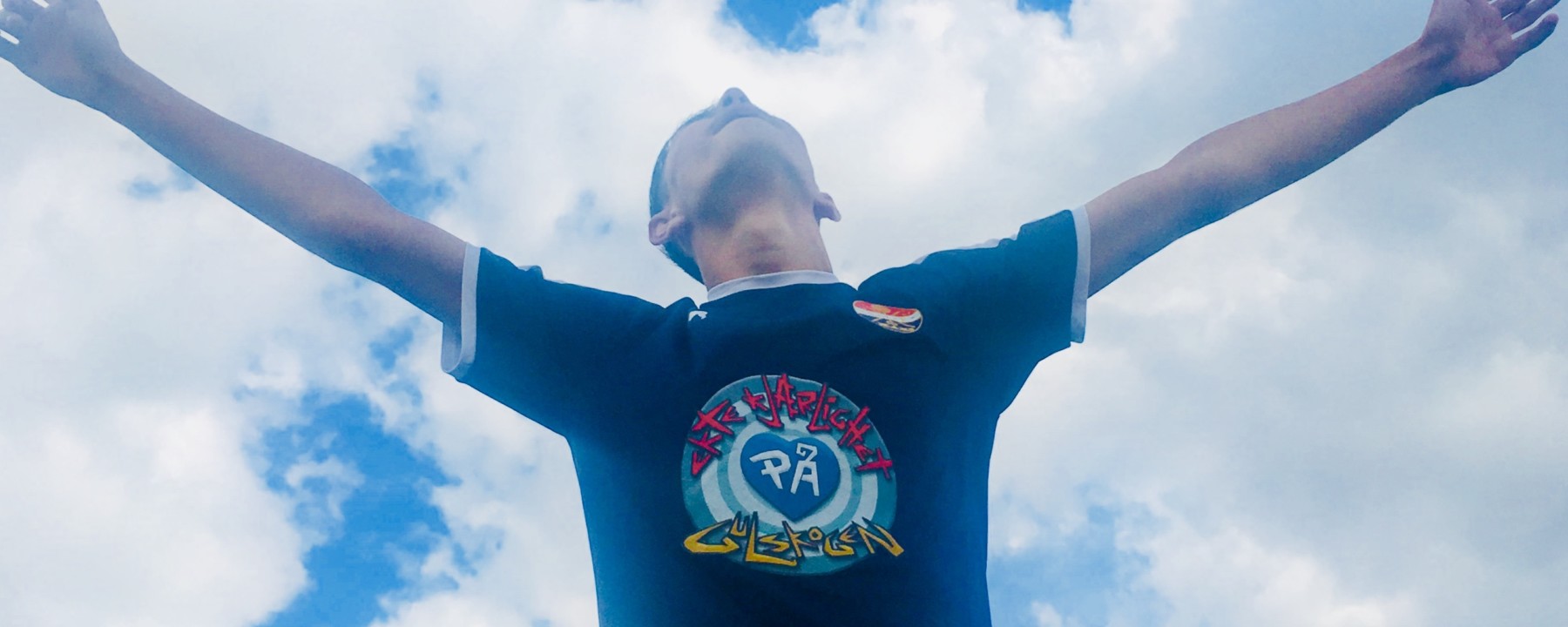Prosjektbilde for Støtt Strømsgodset IF og Ekte kjærlighet på Gulskogen, Inkluderende aktivitet for ALLE!💙